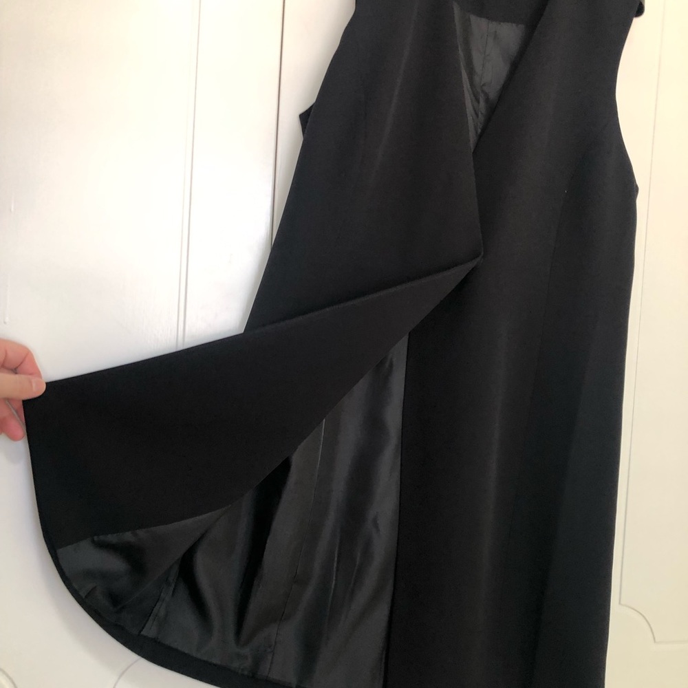 NWOT Calvin Klein Black Sleeveless Dress. Sz 8.  Never used.  B/W removable belt - Picture 3 of 4